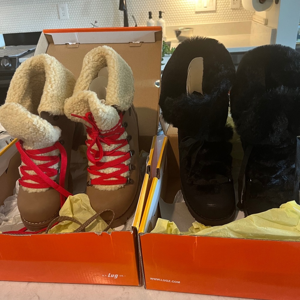 2 pair brand new In Box Lugz boots size 8 selling both together